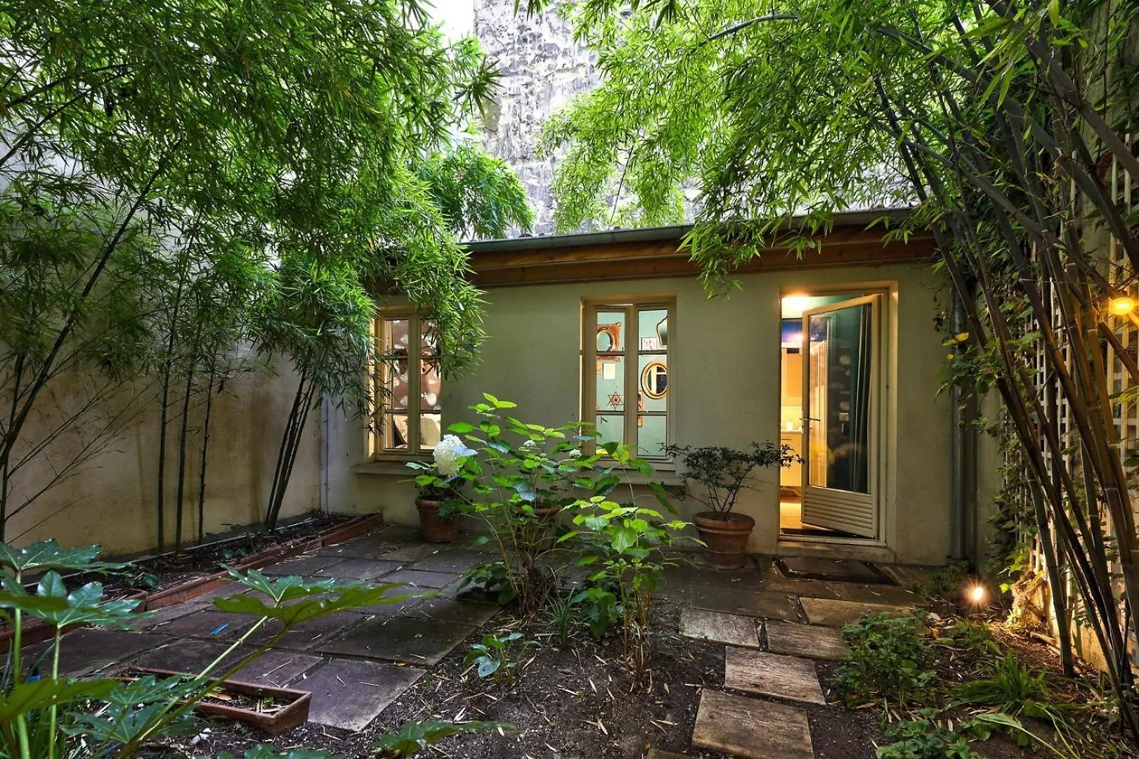 713 Colombier - Superbe A